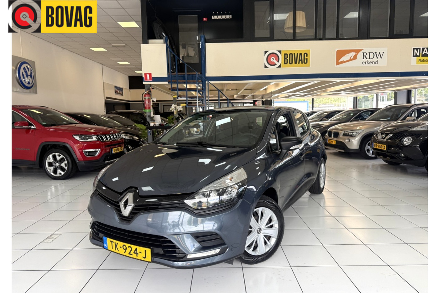 Renault Clio 0.9 TCe Life Bovag Garantie NAP 2018 - voorkant