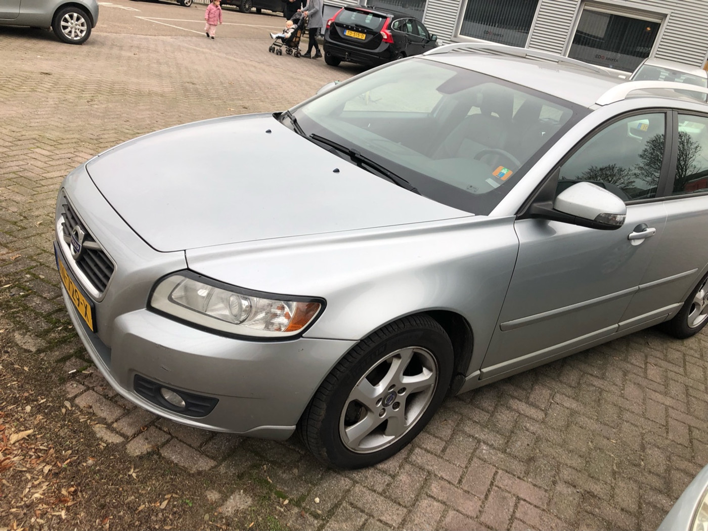 Volvo V50 1.6 D2 S/S R-D.ProEd 2012 - voorkant