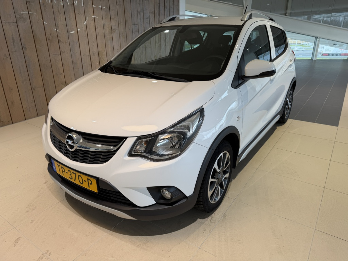Opel Karl 1.0 Rocks Online Edition 2018 - voorkant