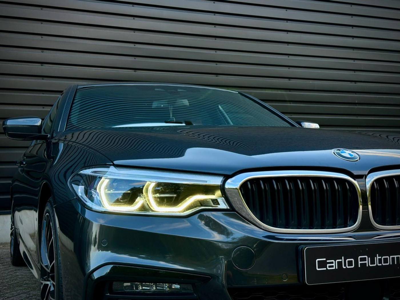 Foto van BMW 530e Iperformance