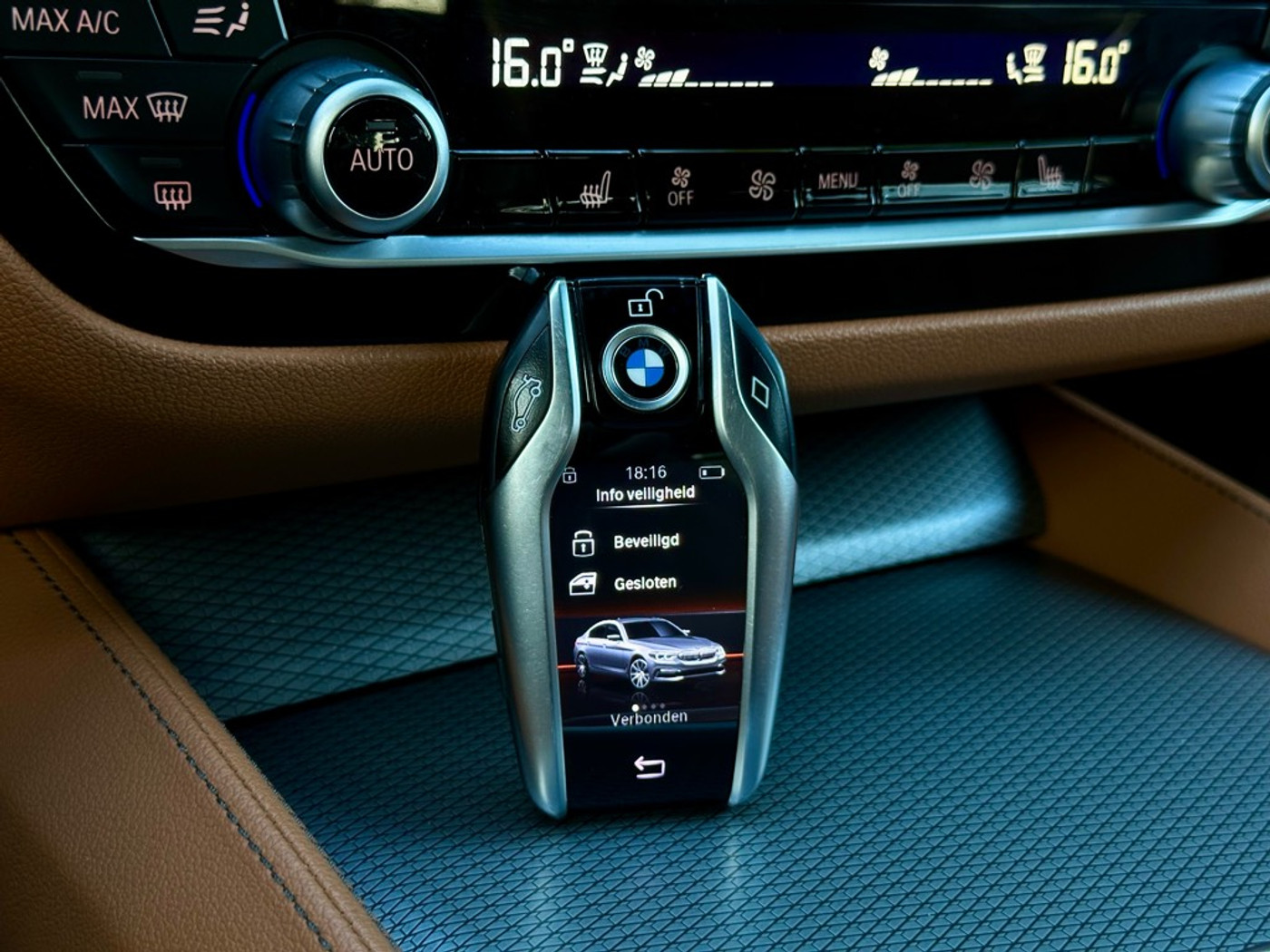 Foto van BMW 530e Iperformance