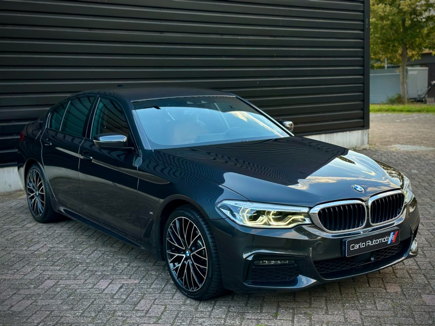 Foto van BMW 530e Iperformance