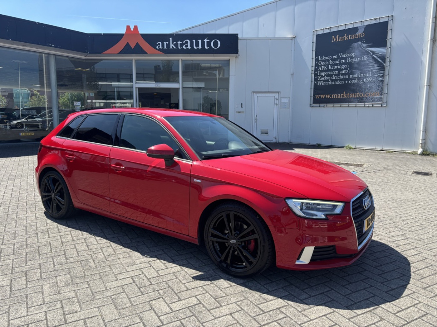 Audi A3 Sportback 1.5 TFSI CoD S-Line Leder Navi Cruise Climate Pdc 2017 - voorkant