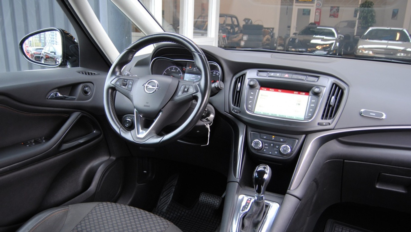 Foto van Opel Zafira