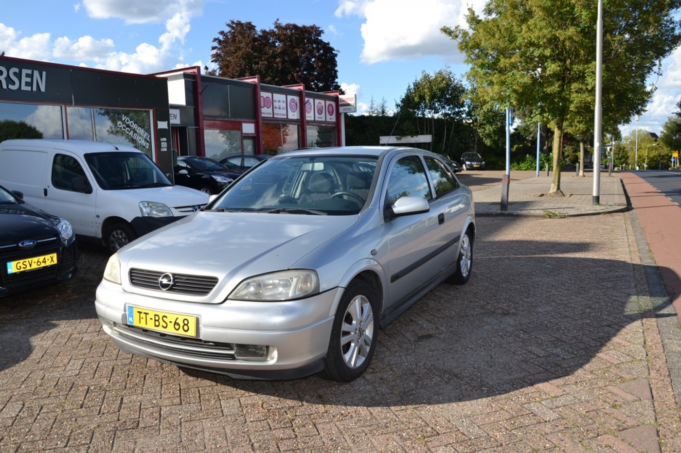 Opel Astra-g-cc 1.6-16V Club 1998 - voorkant