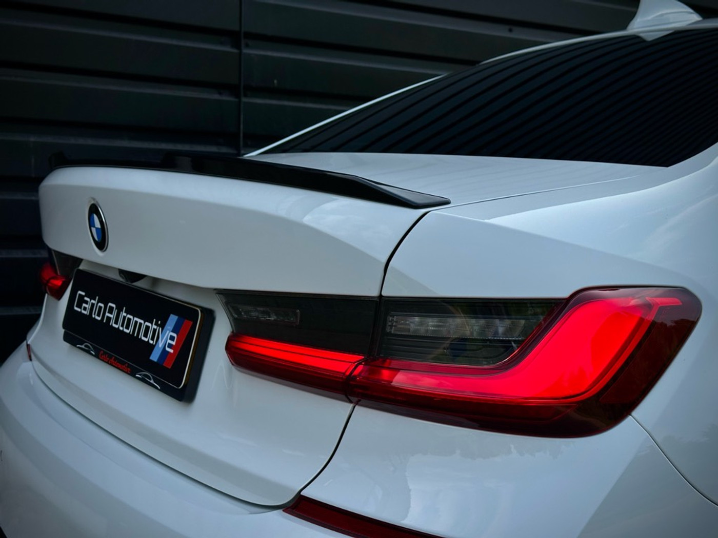 Foto van BMW 330i