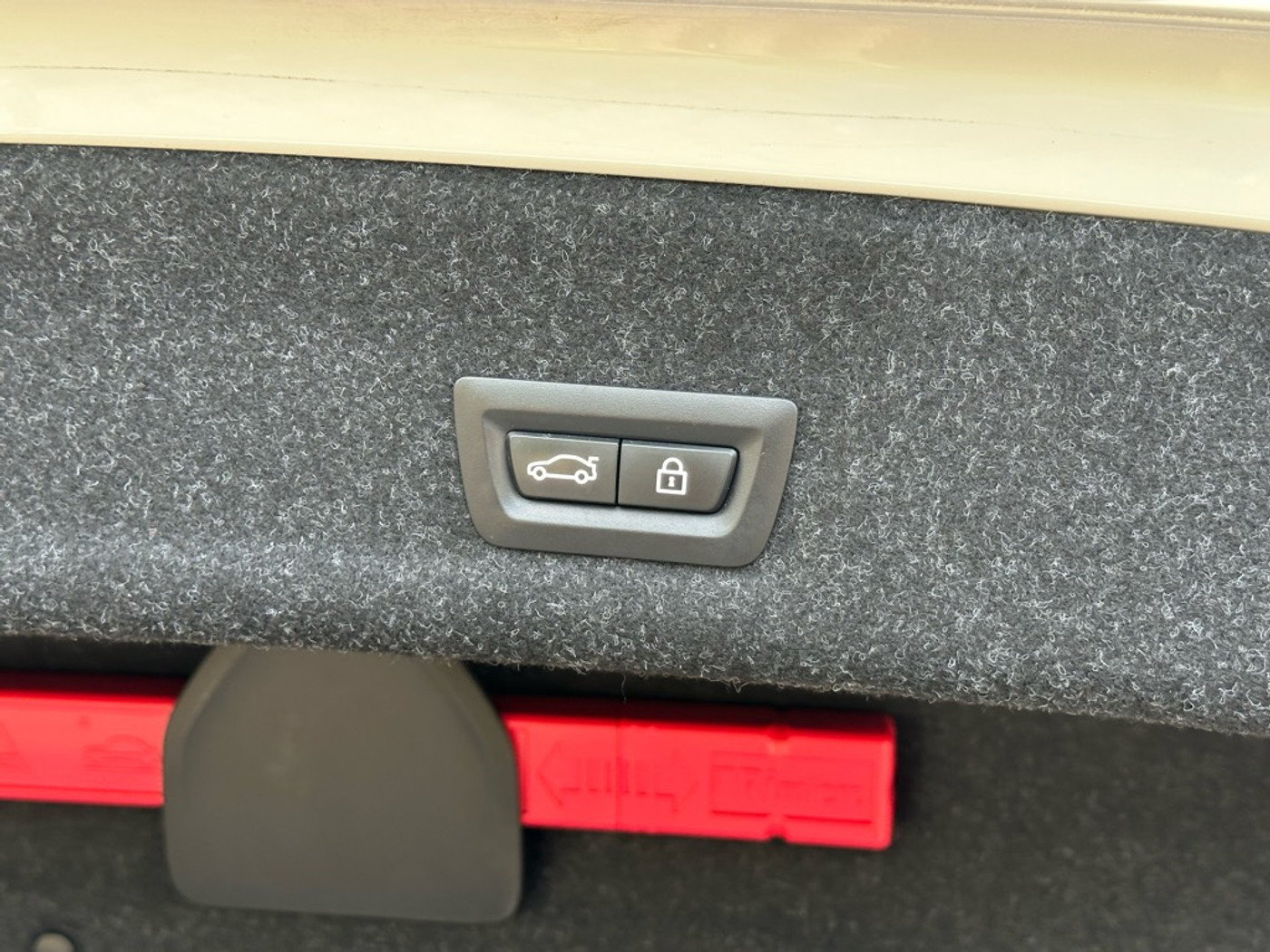 Foto van BMW 330i