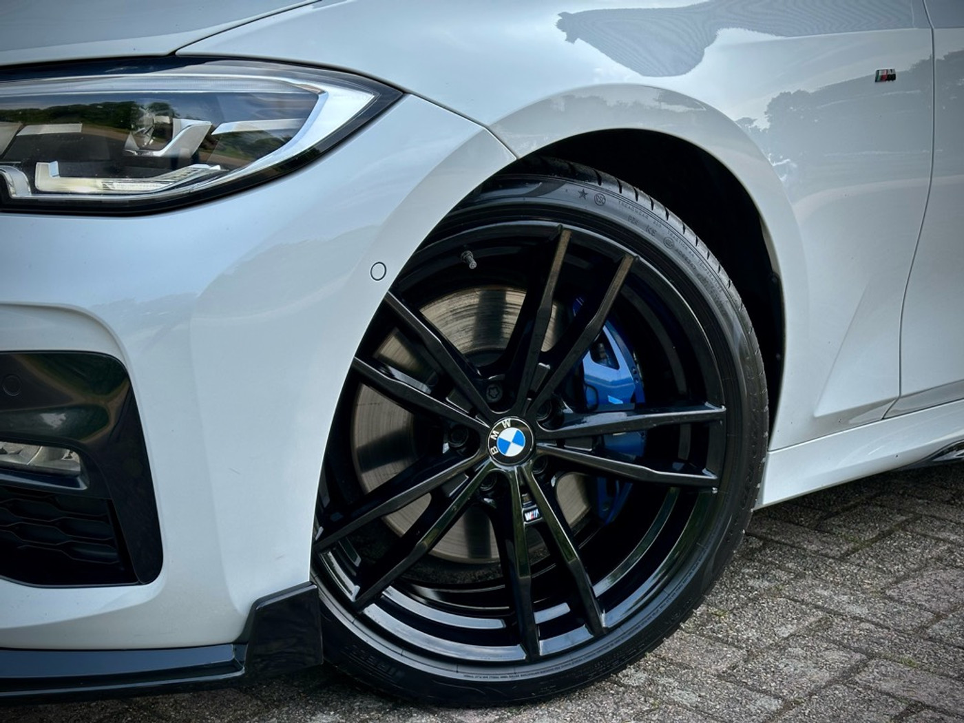 Foto van BMW 330i