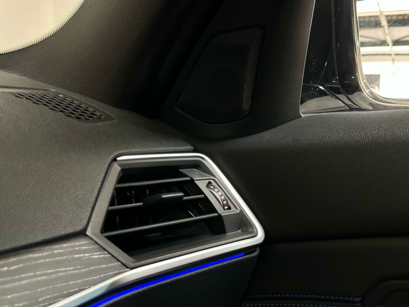 Foto van BMW 330i