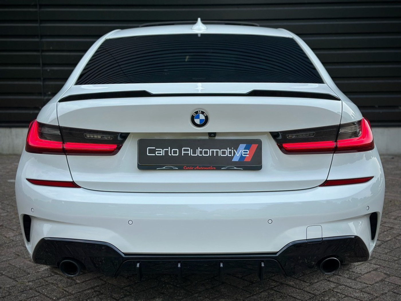 Foto van BMW 330i