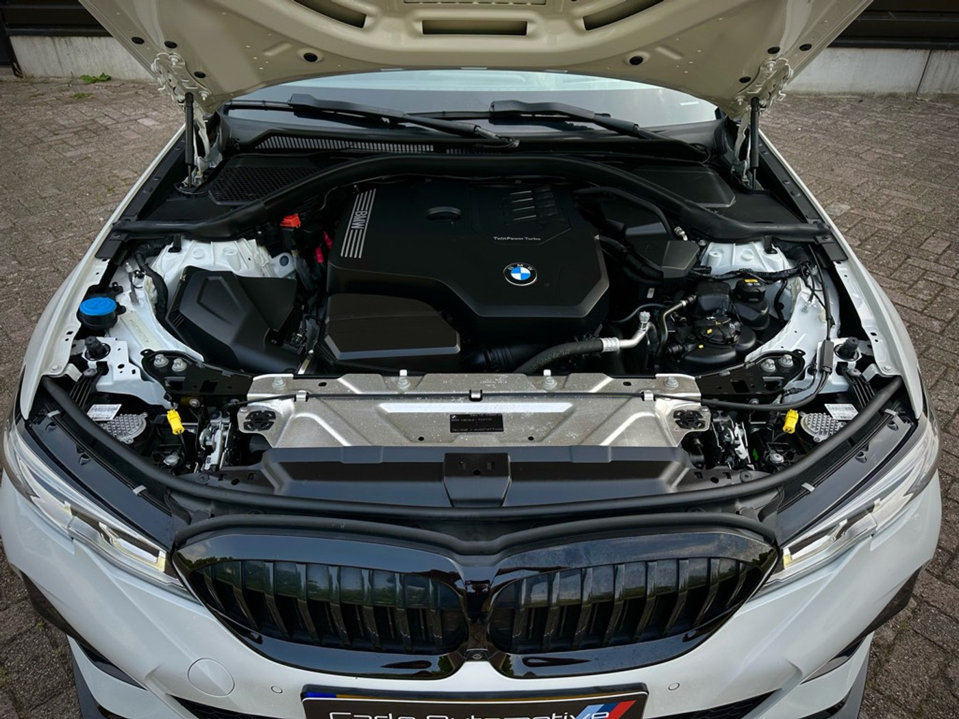 Foto van BMW 330i
