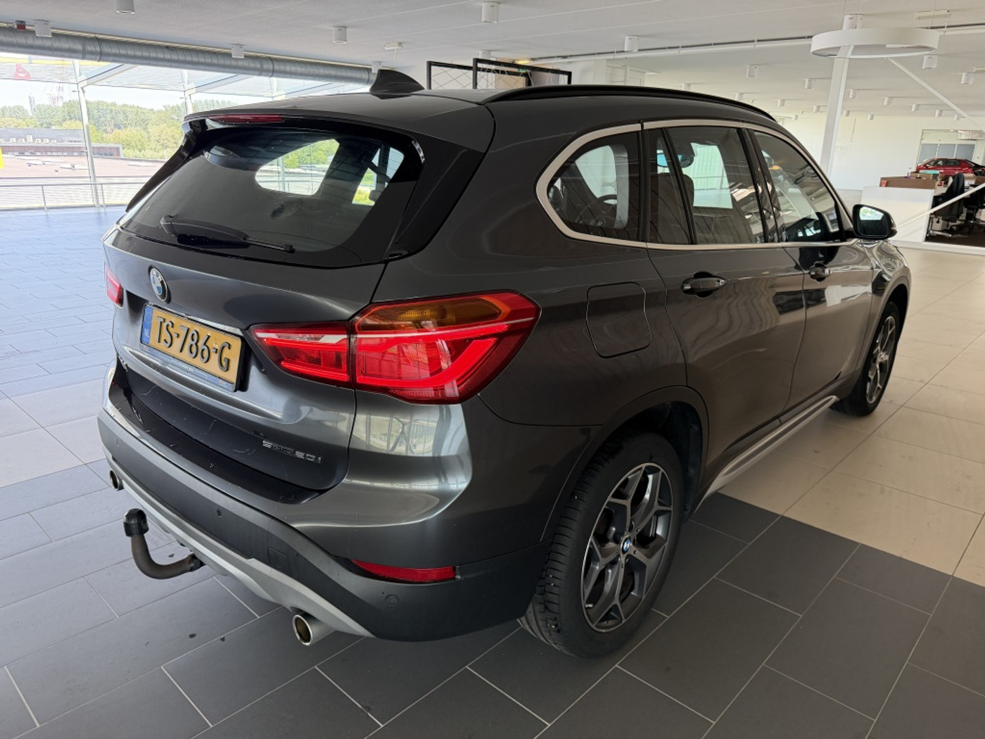 Foto van BMW X1 Sdrive20i