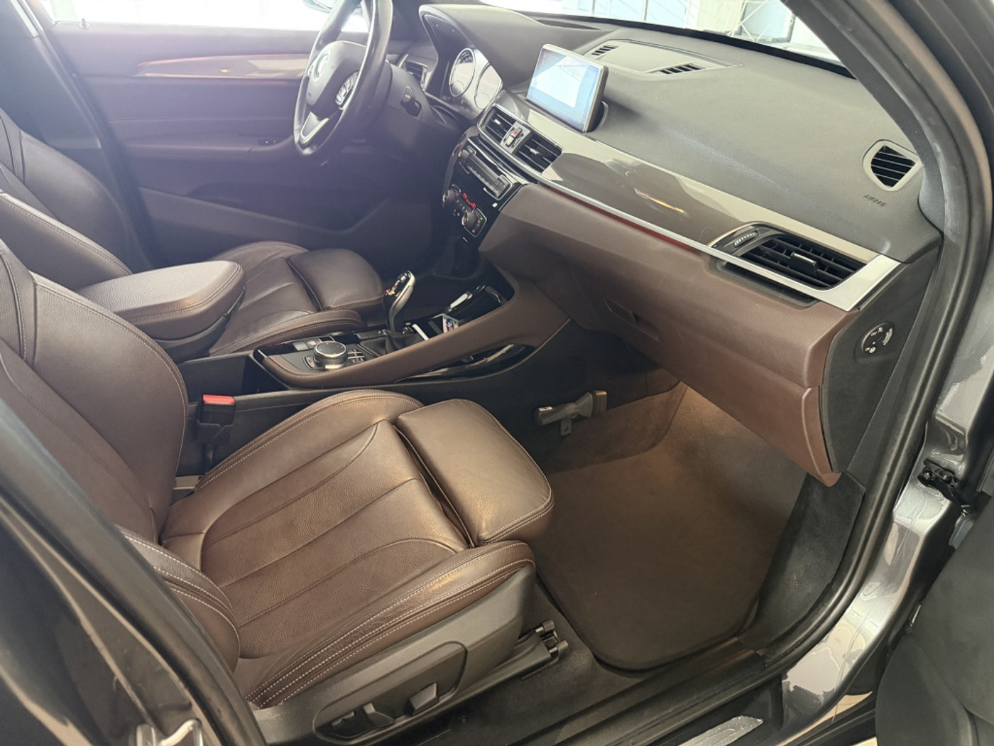 Foto van BMW X1 Sdrive20i