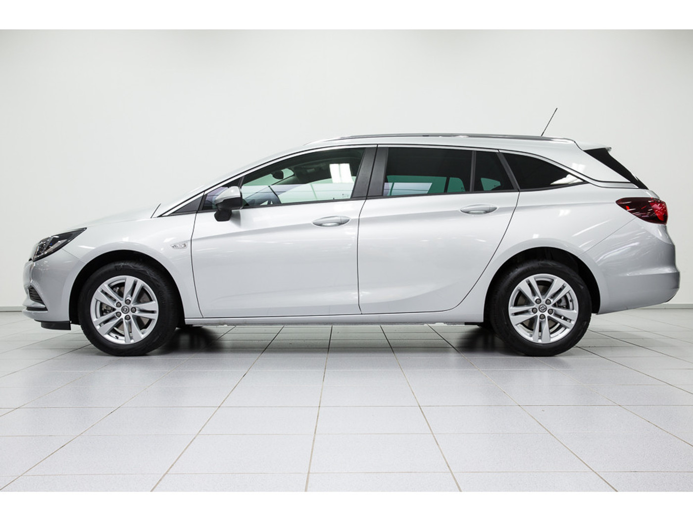Foto van Opel Astra Sports Tourer