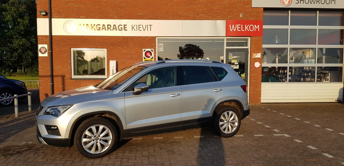 Seat Ateca 1.5 TSI St BnsInt 2018 - voorkant