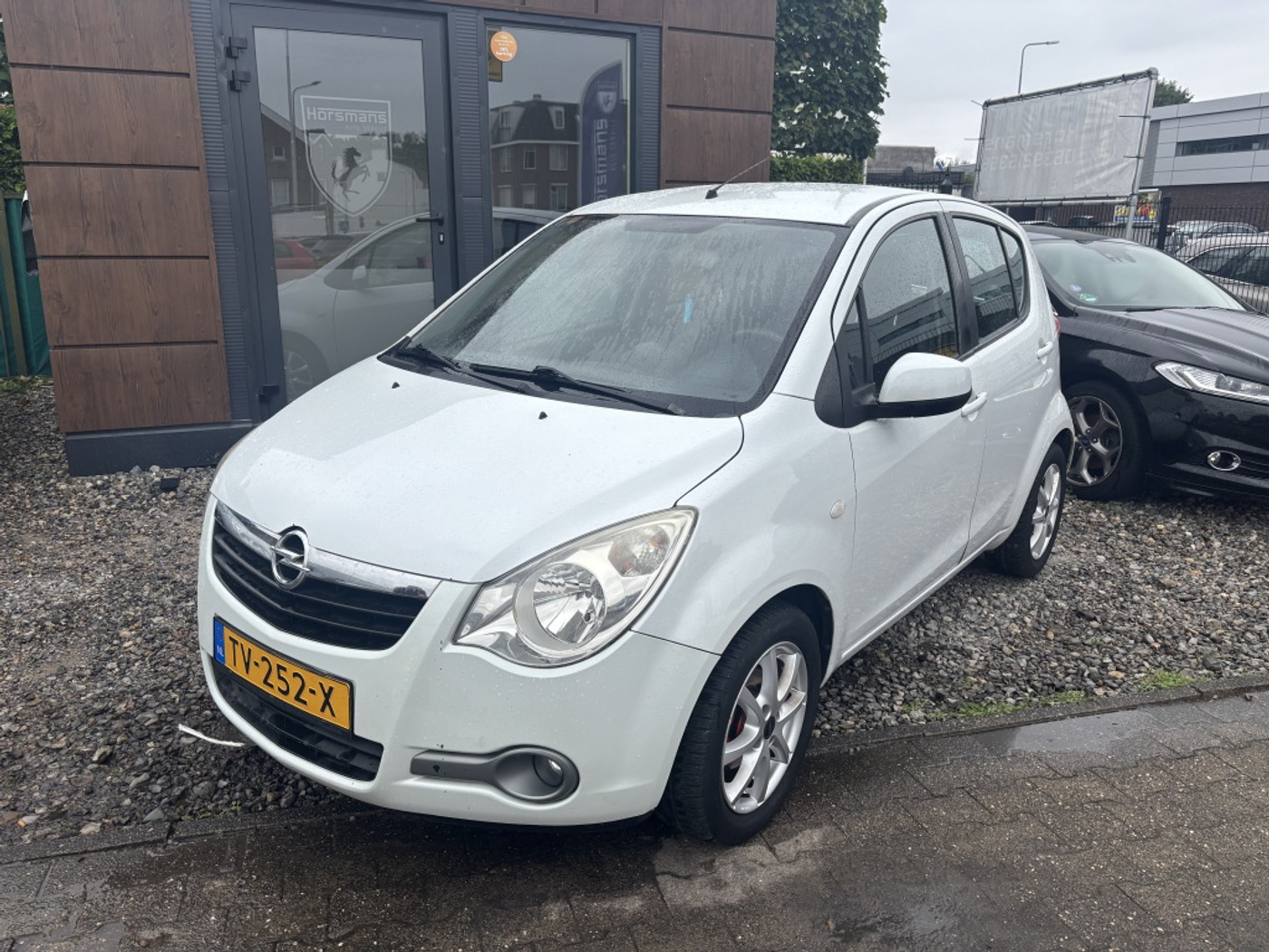 Opel Agila 1.0 Selection NWE motor 77000 km 2010 - voorkant