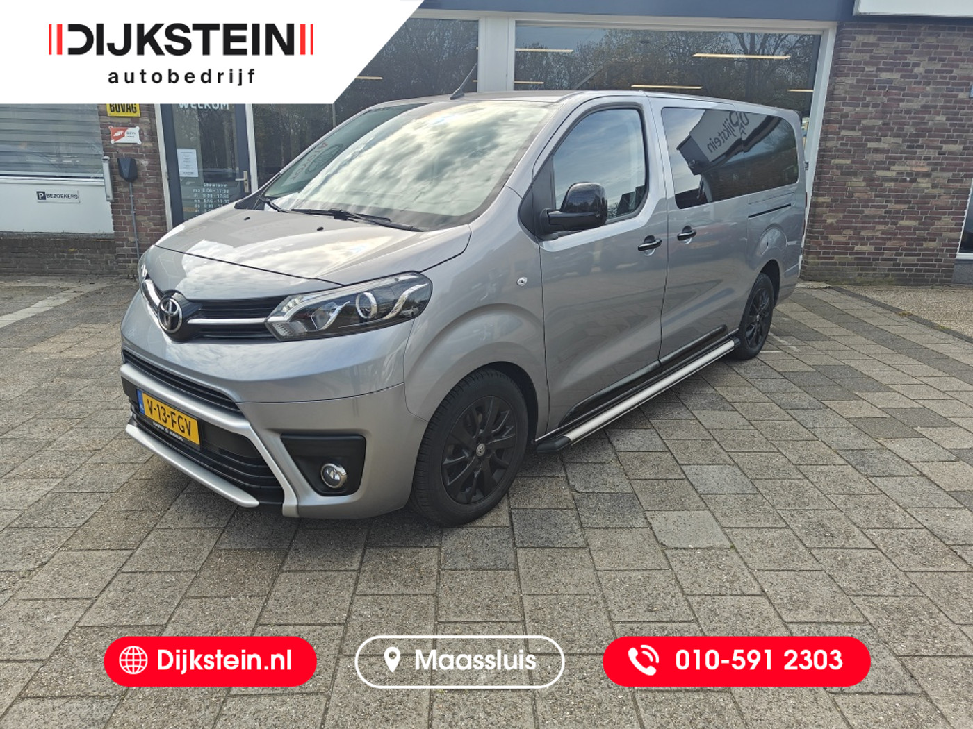 Toyota Proace 2.0 D-4D Black Line DC 2024 - voorkant
