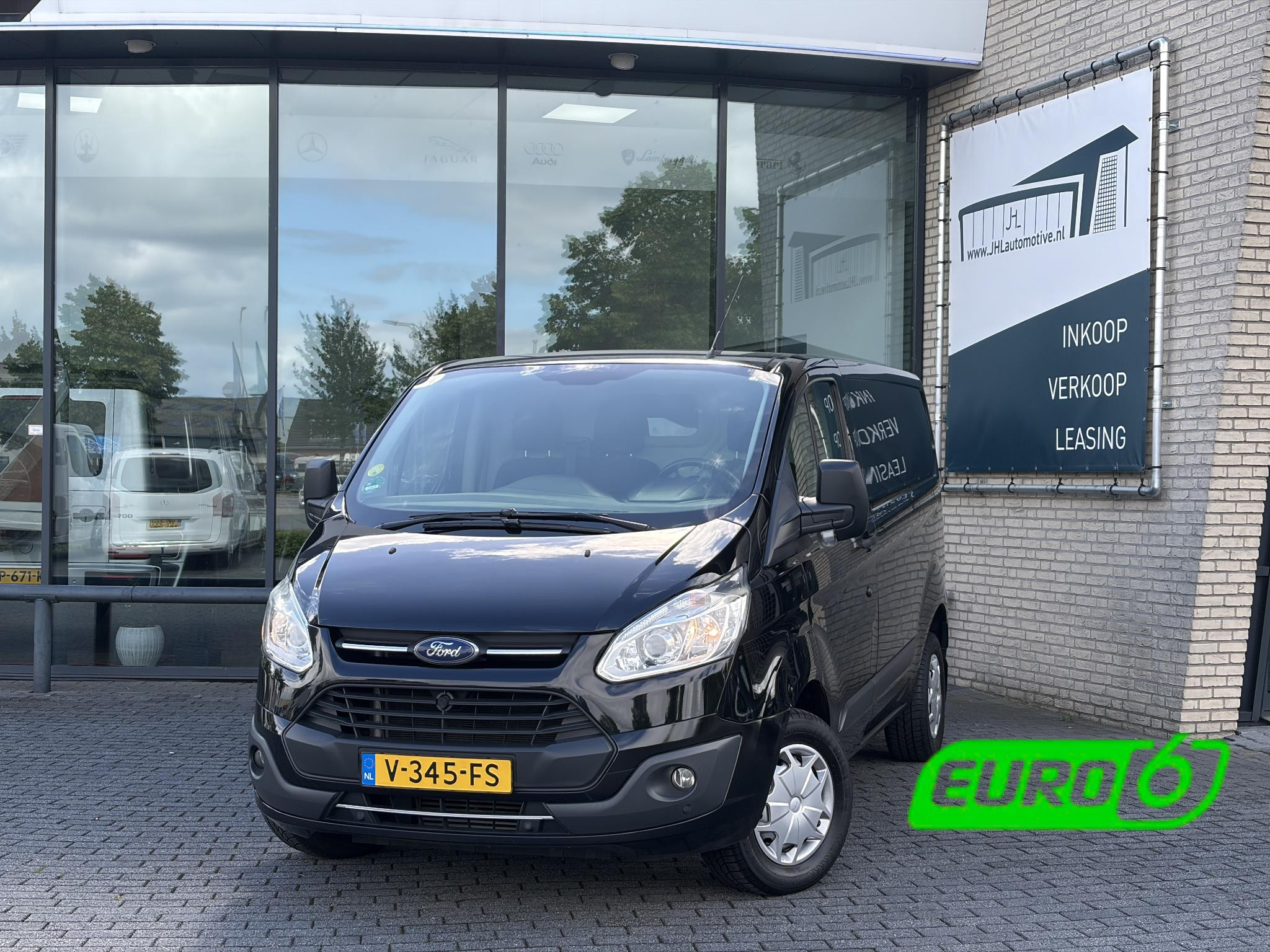 Ford Transit Custom 270 2.0 TDCI L1H1*MARGE!*A/C*NAVI*HAAK*TEL*PDC* 2017 - voorkant