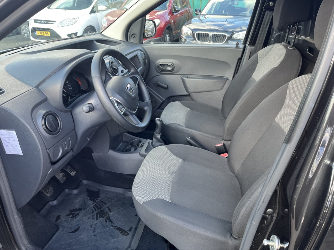 Foto van Dacia Dokker
