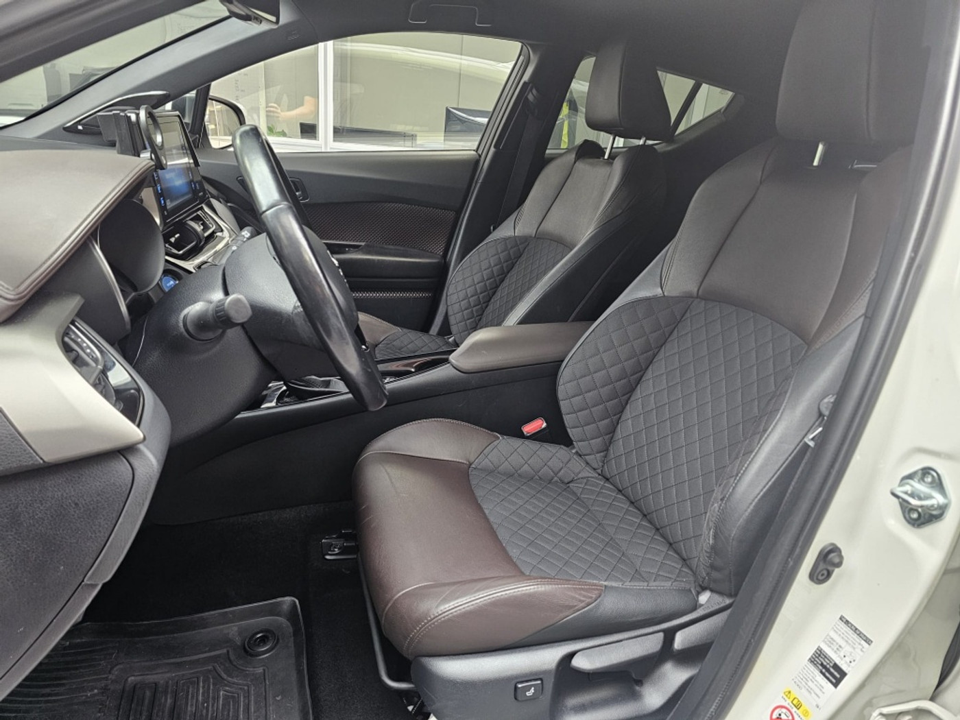 Foto van Toyota Toyota C-hr