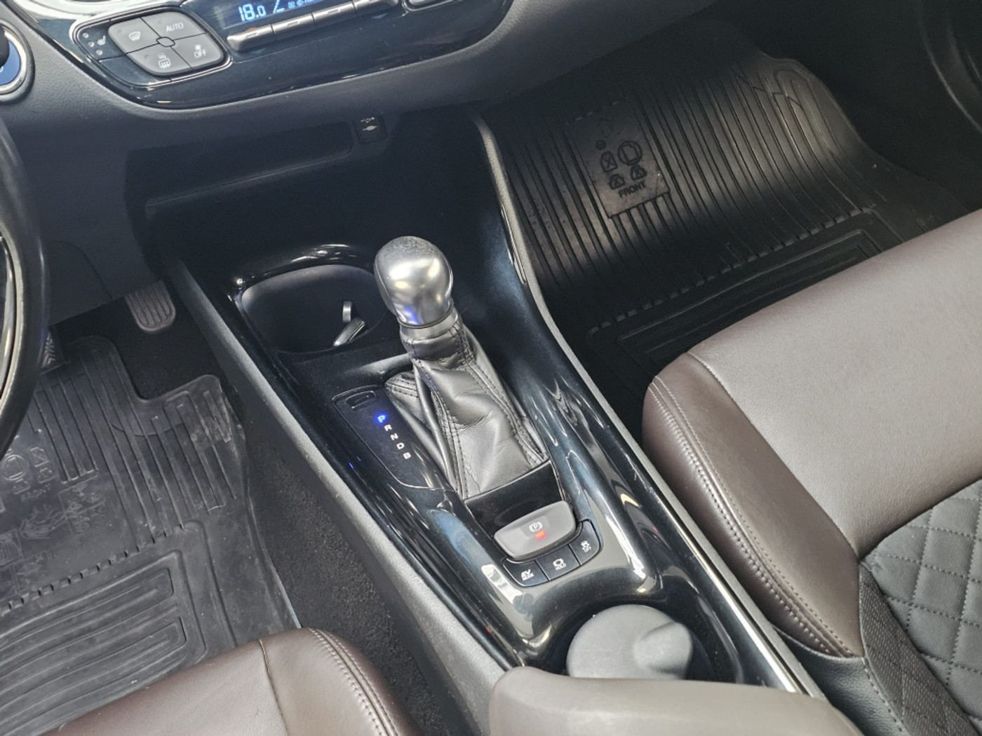 Foto van Toyota Toyota C-hr