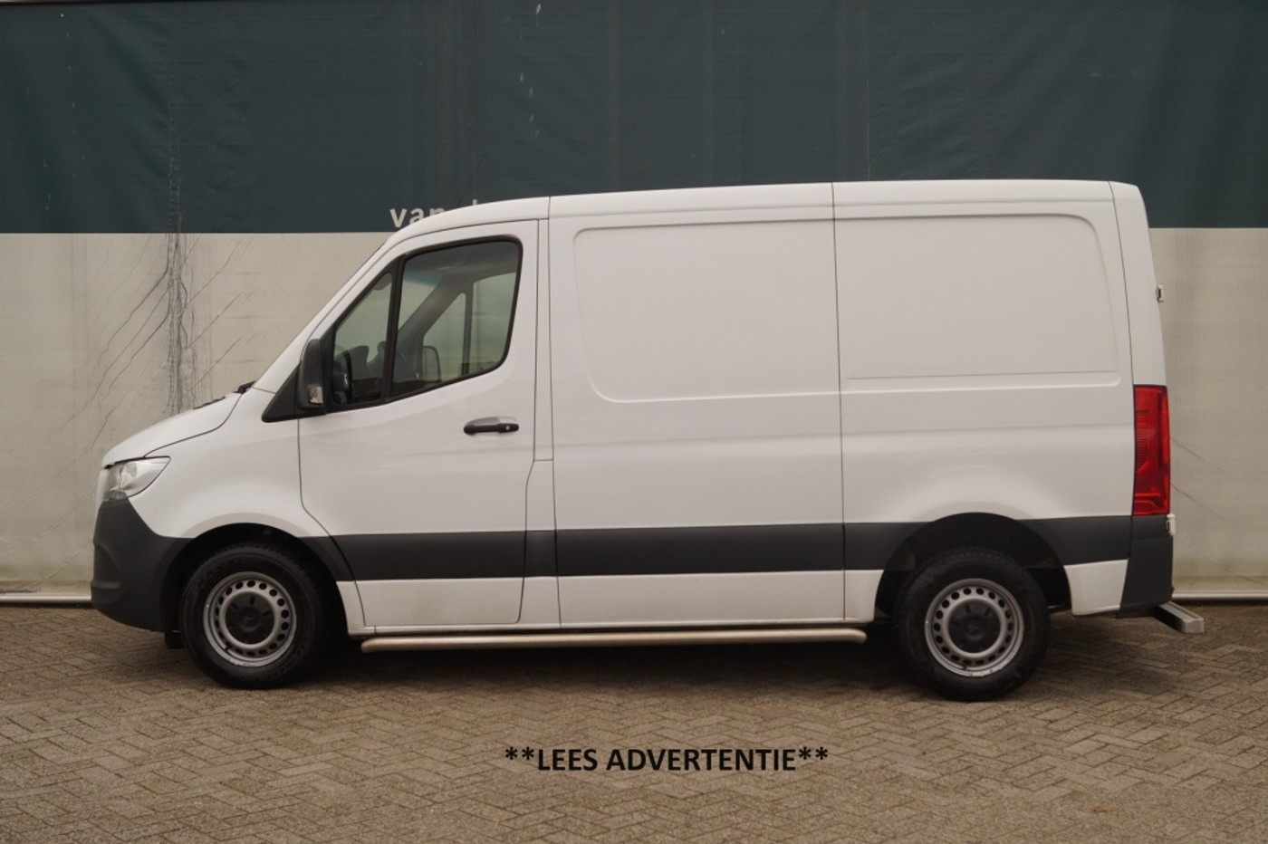 Mercedes-Benz Sprinter 211 2.2 CDI 114pk L1-H1 -NAVI-ECC-CAM- 2019 - voorkant