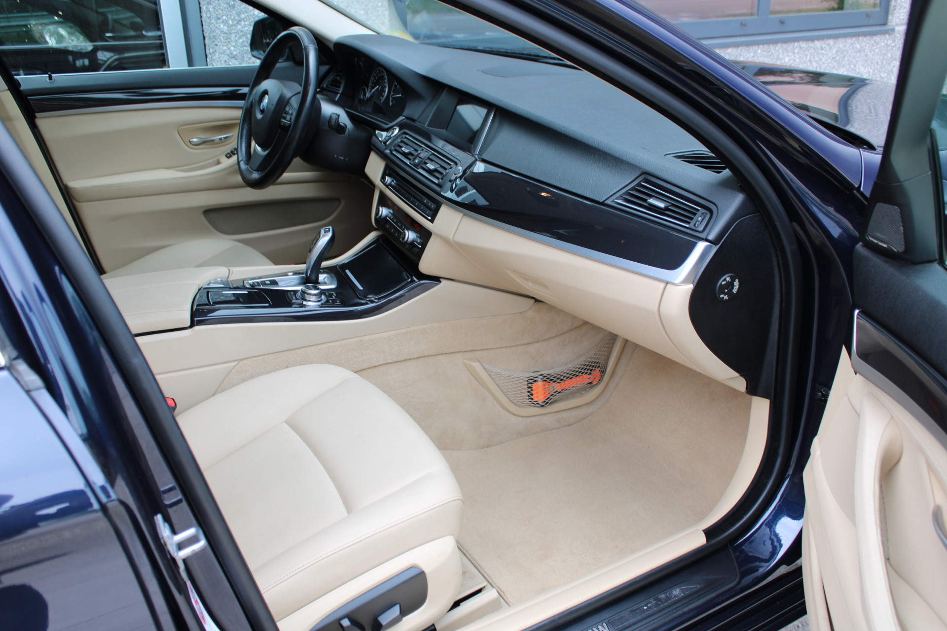 Foto van BMW 520i