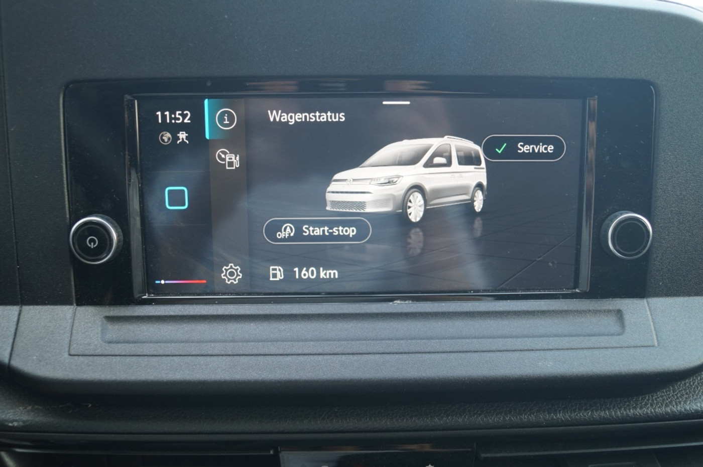 Foto van Volkswagen Caddy Modified Partition Wall