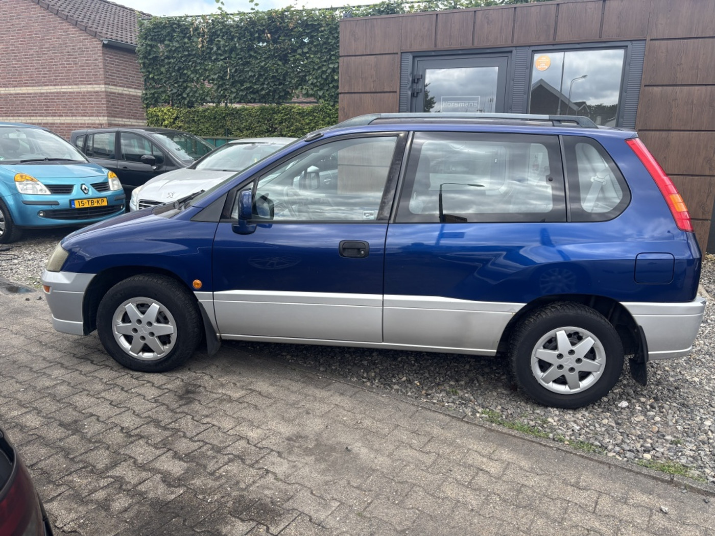 Foto van Mitsubishi Space Runner