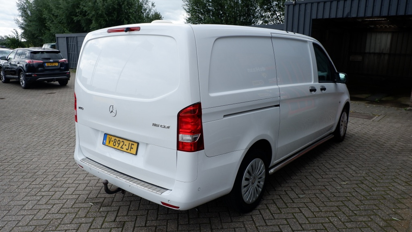 Foto van Mercedes-Benz Vito