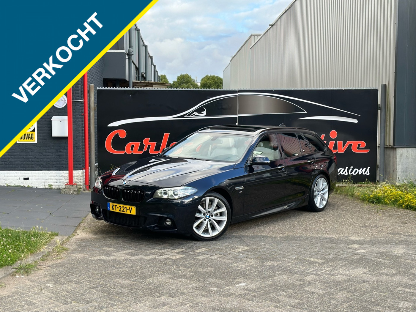 BMW 520i 520i M-SPORT PANO|VIRTUAL|HEADUP|NAPPA|COMFORTSEAT 2017 - voorkant