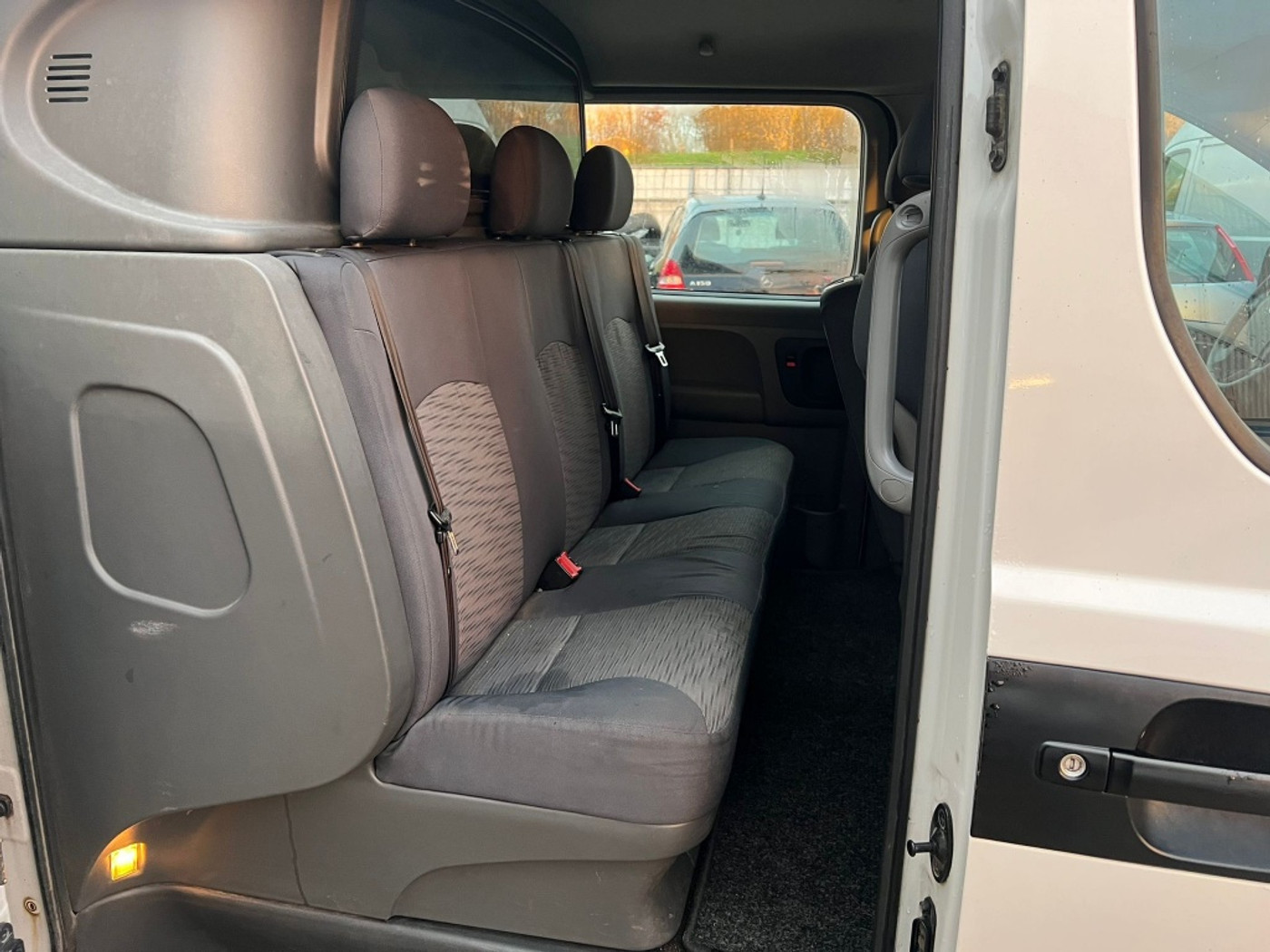 Foto van Hyundai H-1