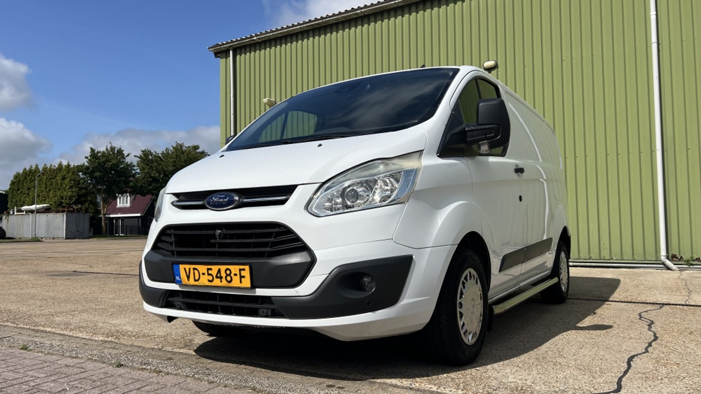 Ford Transit Custom 270 2.2 TDCI L1H1 Tr 2013 - voorkant