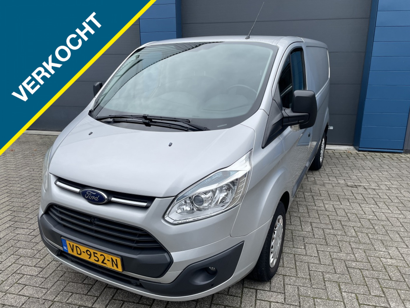 Ford Transit Custom 2.2TDCI74kw Trend Airco ElektrPkt Navi!! 2013 - voorkant