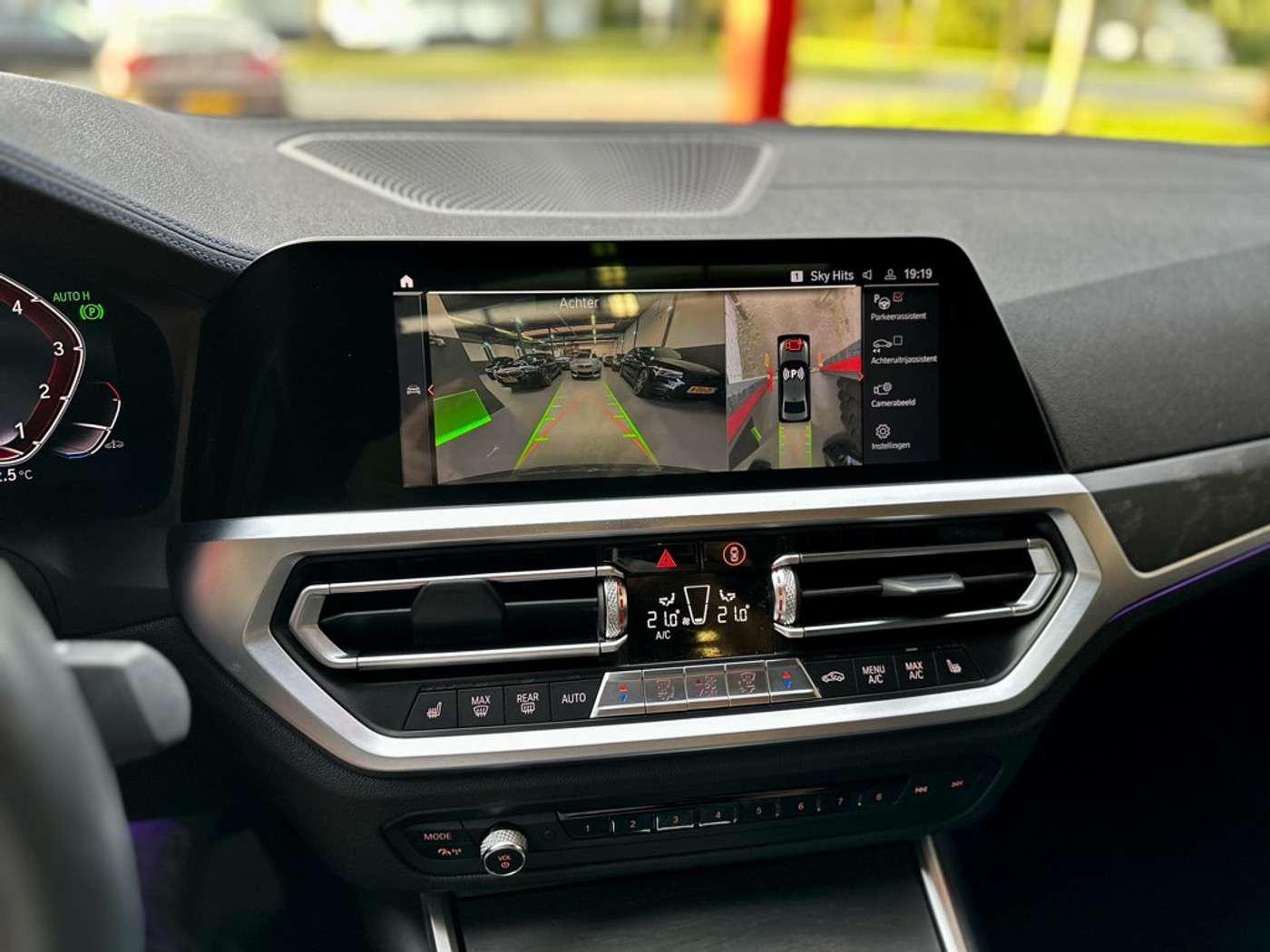 Foto van BMW 330i