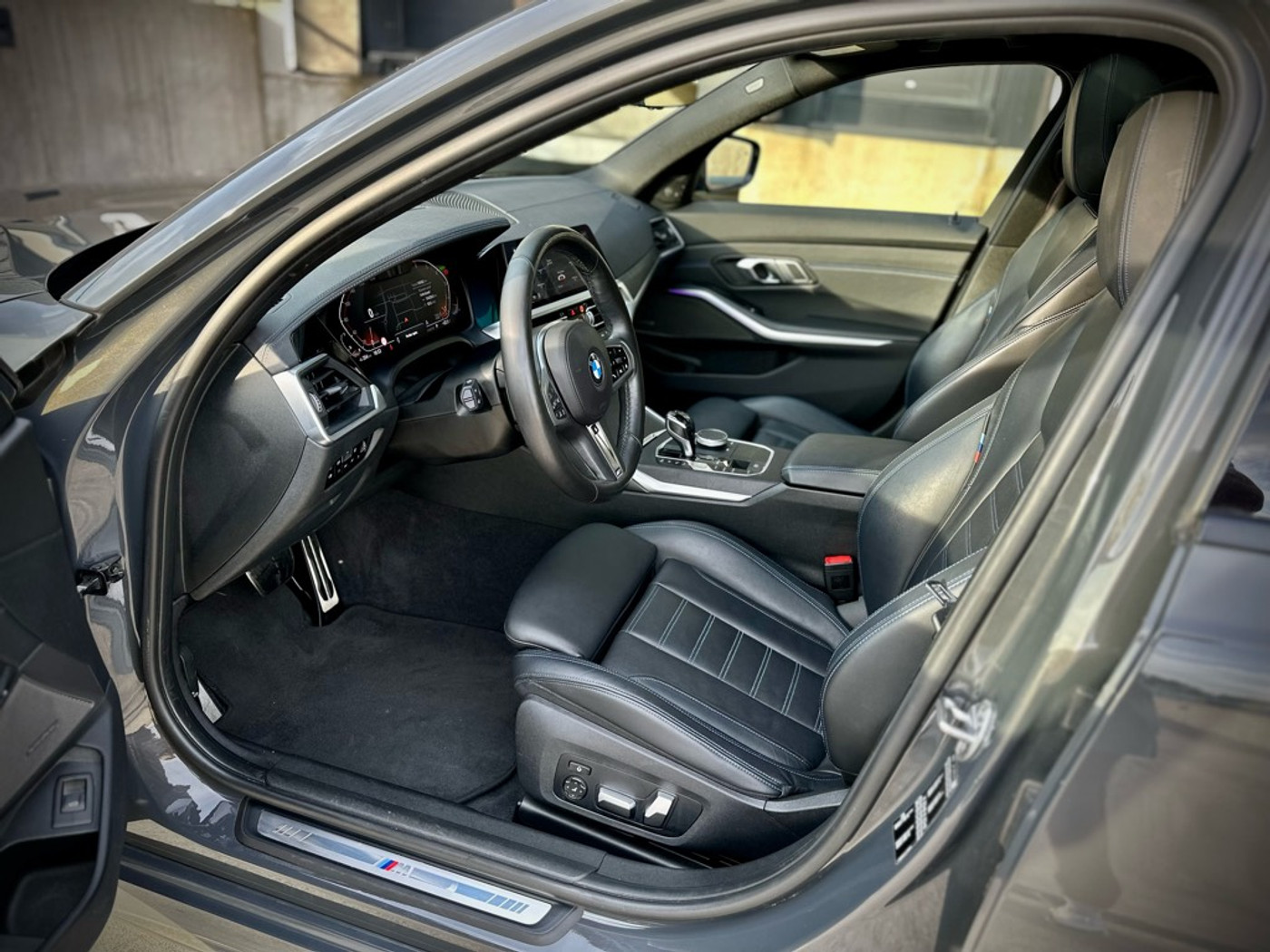 Foto van BMW 330i