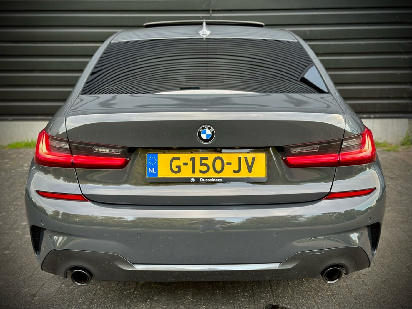 Foto van BMW 330i