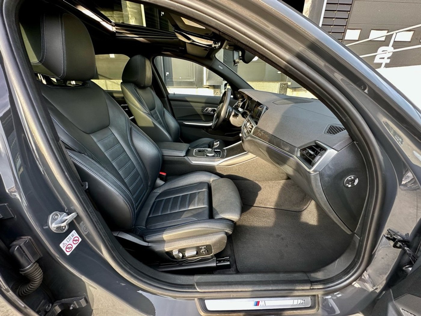 Foto van BMW 330i