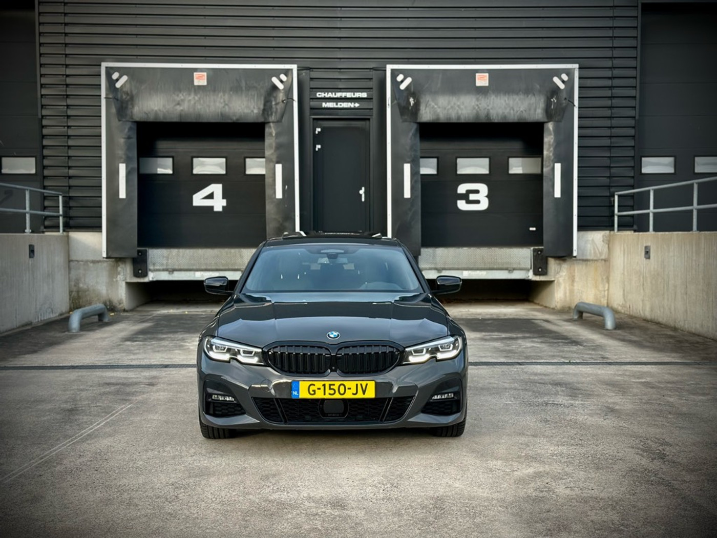 Foto van BMW 330i