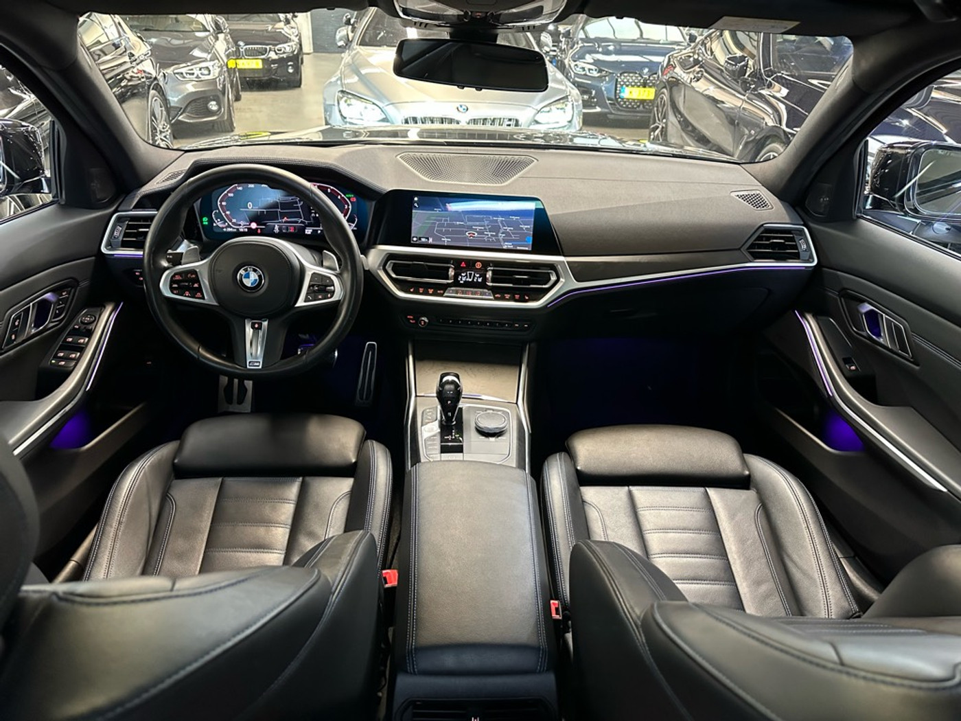Foto van BMW 330i