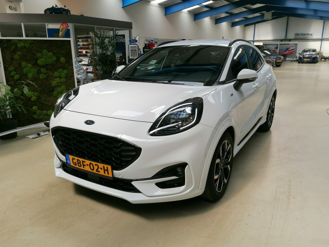 Ford Puma 125PK hYBRID ST-Line X 2022 - voorkant
