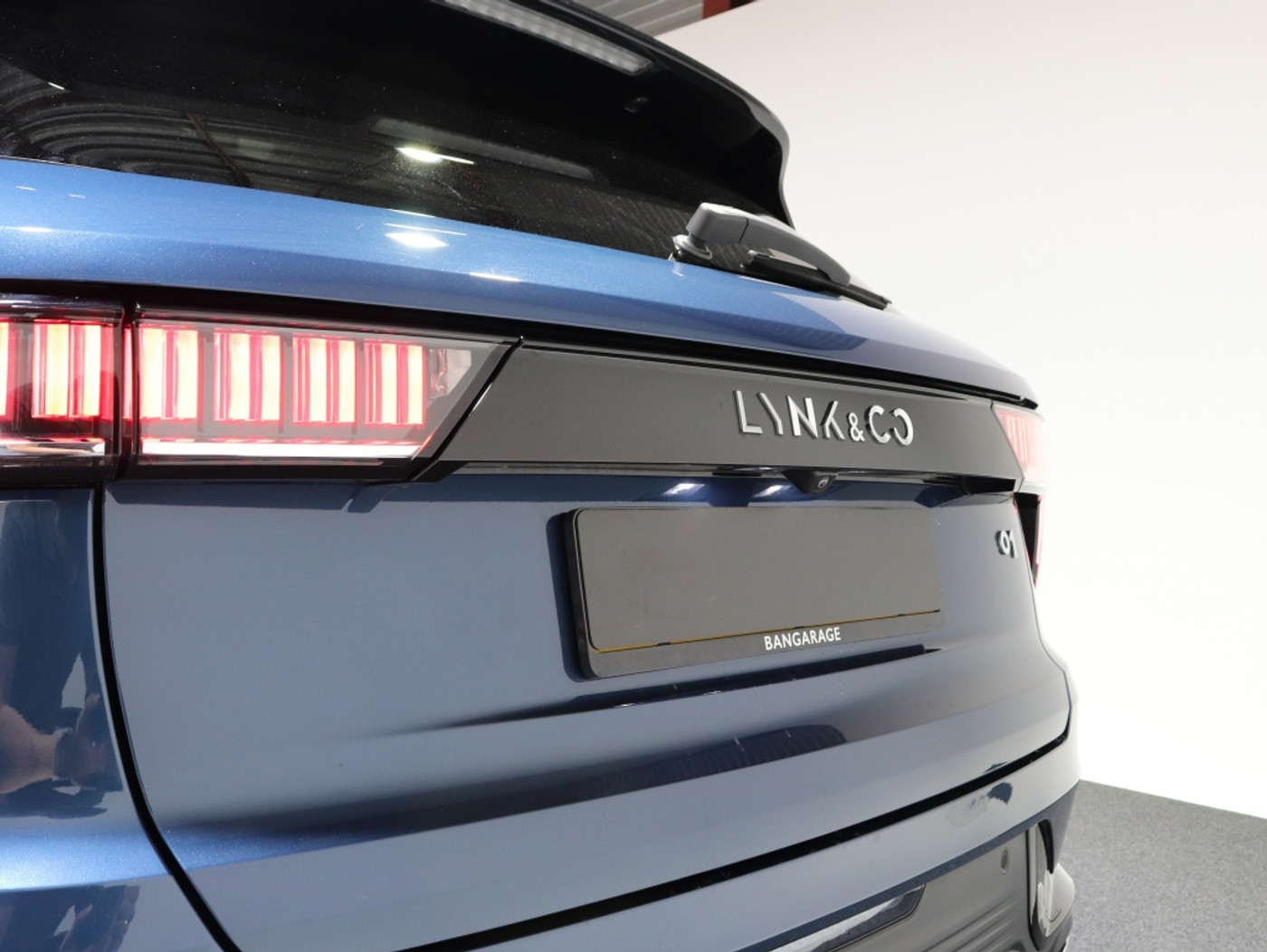 Foto van Lynk&co LYNK & Co 01