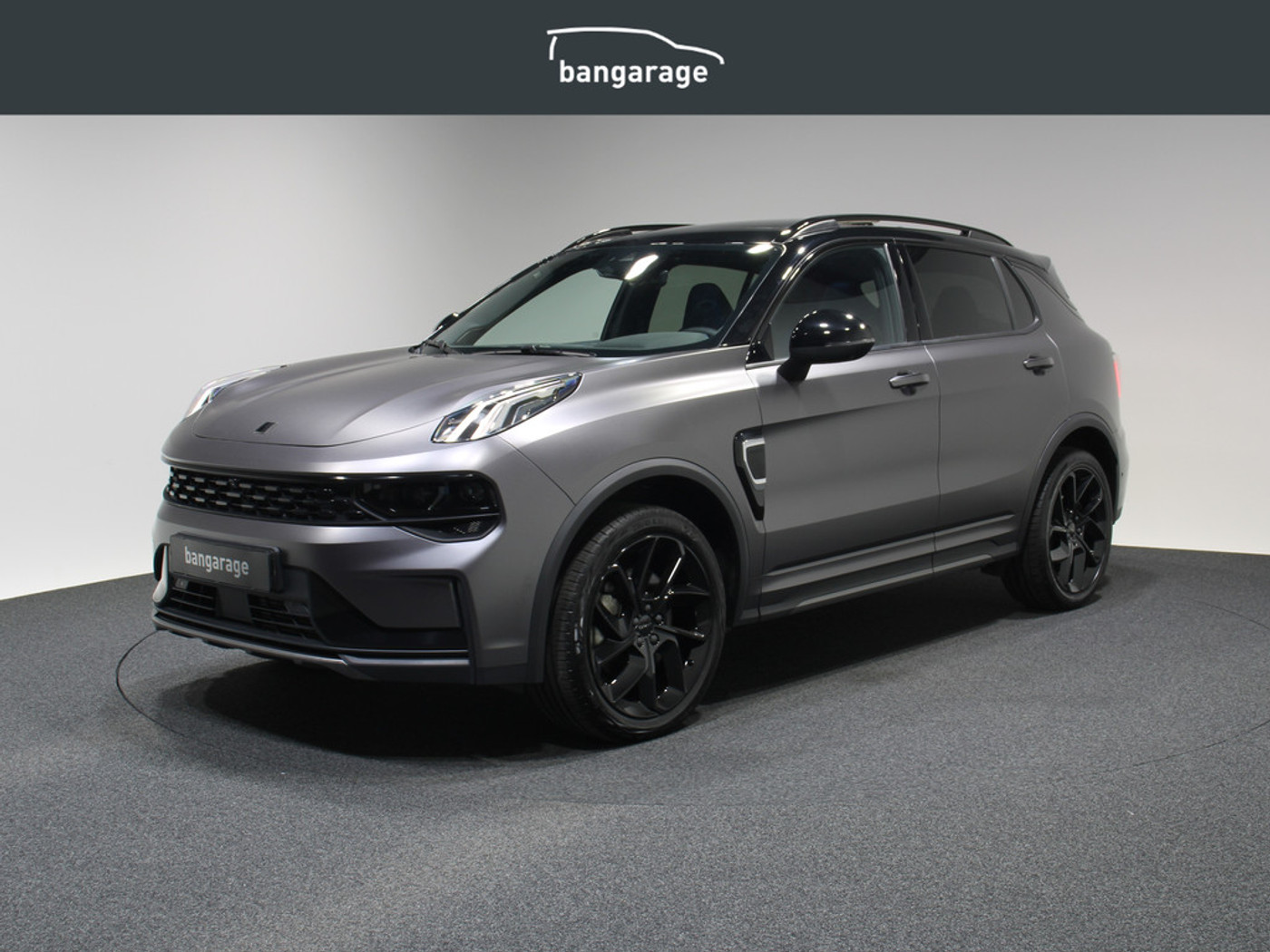 Lynk&co LYNK & Co 01 Grey Special Plug-in Hybride 262 PK Panorama Dak Adaptieve CC 2024 - voorkant