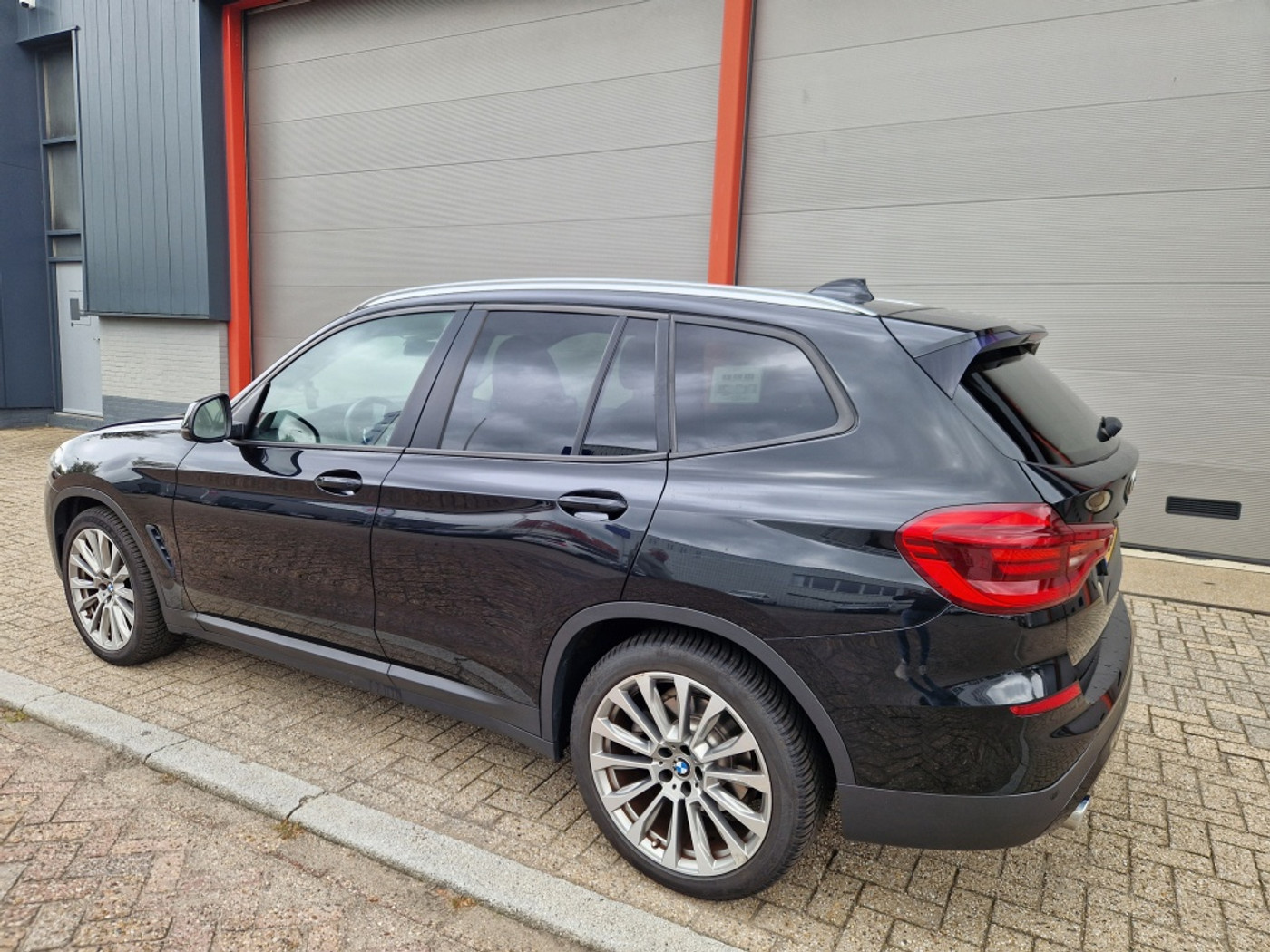 Foto van BMW X3 Xdrive20d