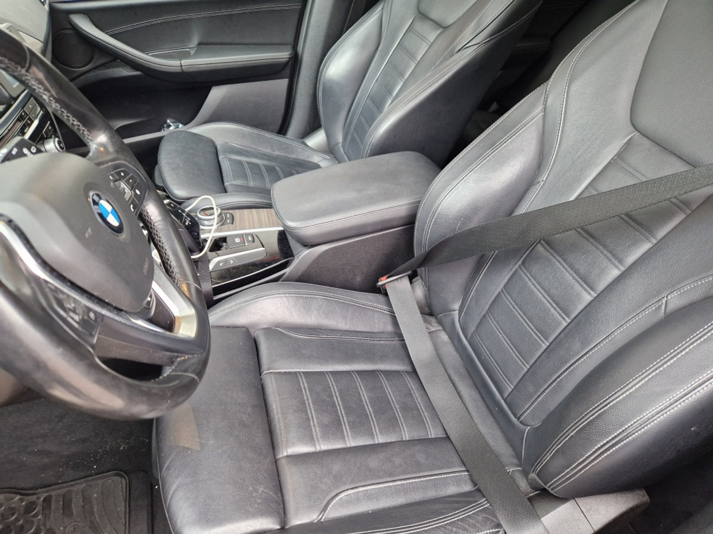 Foto van BMW X3 Xdrive20d
