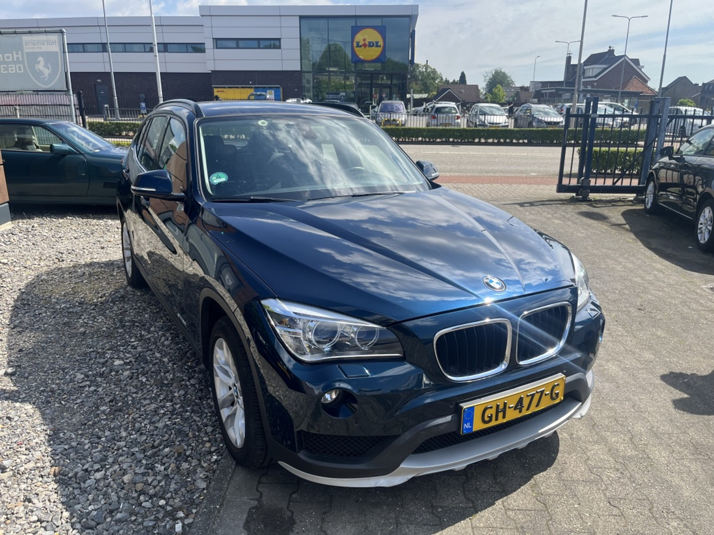 Foto van BMW X1 Sdrive20i