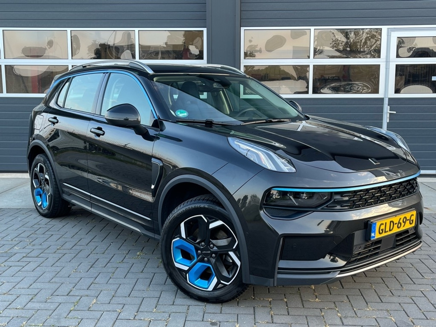 Foto van Lynk&co LYNK & Co 01