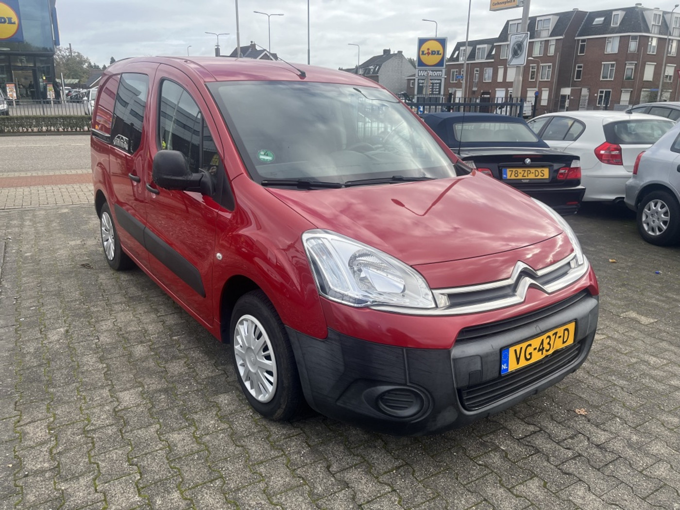 Citroen Berlingo Gereserveerd 2013 - voorkant