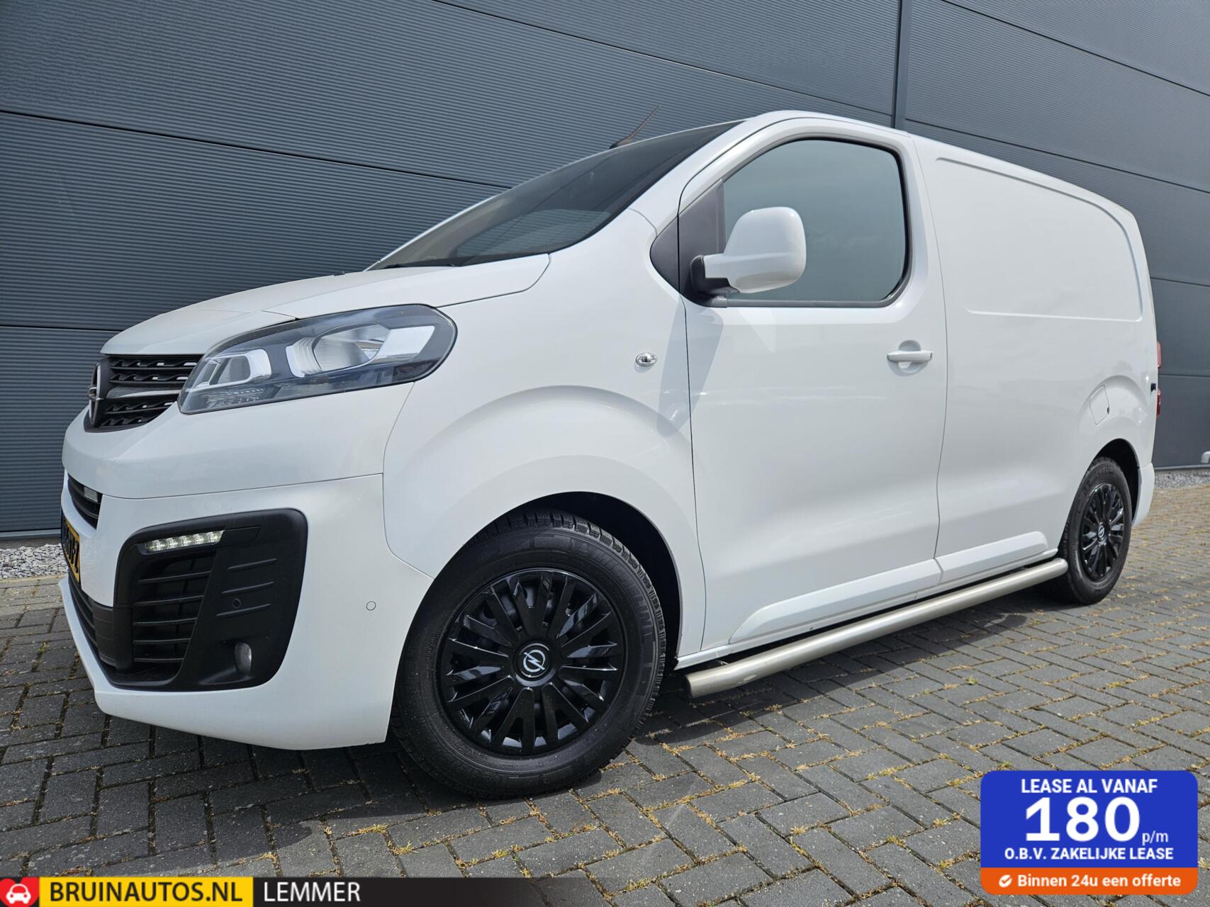 Opel Vivaro 2.0 CDTI L1H1 Airco 360-camera Navi 3-zits 2020 - voorkant