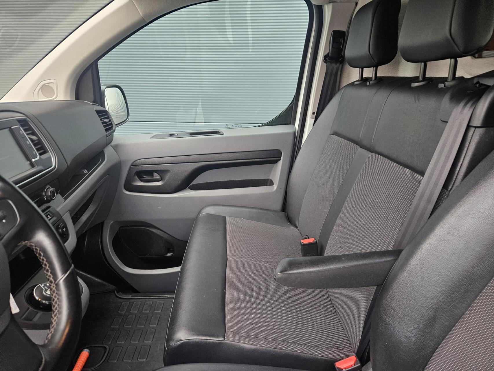 Foto van Opel Vivaro